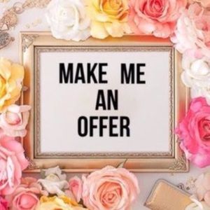 ✨✨MAKE ME AN OFFER✨✨